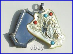 TRES BEAU PENDENTIF MIROIR ANCIEN 1900 ART NOUVEAU en NACRE et Métal Chromé