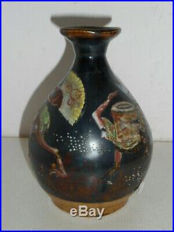 Vase ancien en grès émaillé du Japon. Décor de grenouilles