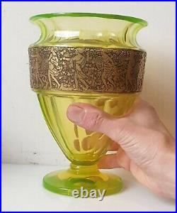 Vase jugendstil moser karlsbad ouraline vert jaune ancien art deco nouveau 1900