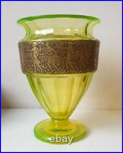 Vase jugendstil moser karlsbad ouraline vert jaune ancien art deco nouveau 1900