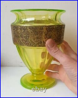 Vase jugendstil moser karlsbad ouraline vert jaune ancien art deco nouveau 1900