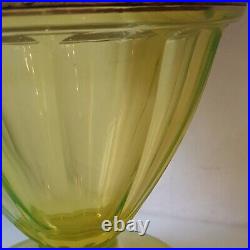 Vase jugendstil moser karlsbad ouraline vert jaune ancien art deco nouveau 1900